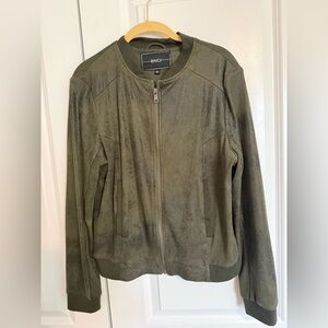 BNCI Olive Zip-Up Jacket Large